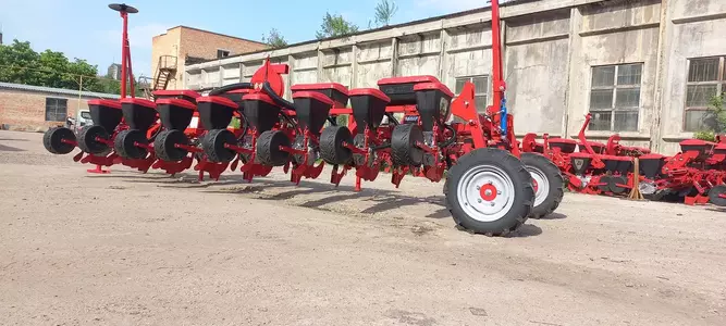 Пропашні сівалки