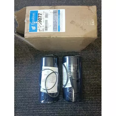 Комплект гідравлічних фільтрів (2шт) p169077 (2xA177605/1329214C1), 2388 P550251/A177605/5600165876/SX018362SP/9826688